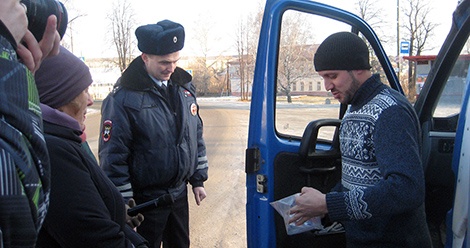 Салдинские полицейские провели акцию «Не усни за рулём»