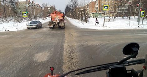 Жители Верхней Салды, как вы оцениваете качество чистки дорог и тротуаров от снега и наледи?