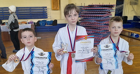 Юные салдинцы завоевали медали на соревнованиях по боевому единоборству Кобудо