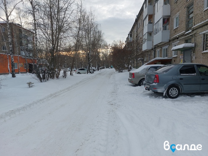 Жители Верхней Салды, как вы оцениваете качество чистки дорог и тротуаров от снега?