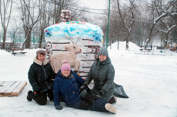 В Верхней Салде прошёл конкурс снежных фигур по сказам Бажова