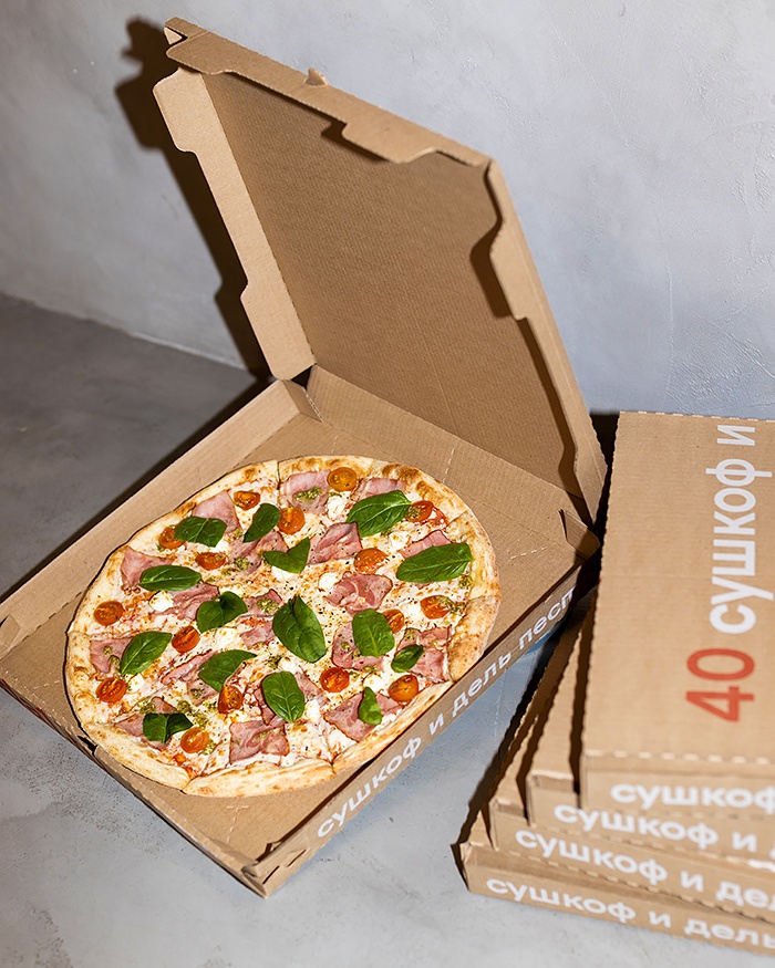 «Сушкоф и пицца» в Верхней Салде принимает заказы на 8 Марта