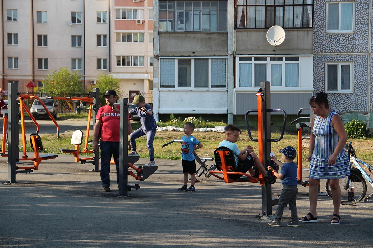 Новую спортивную площадку открыли на улице Энгельса в Верхней Салде »  вСалде | Верхняя Салда и Нижняя Салда