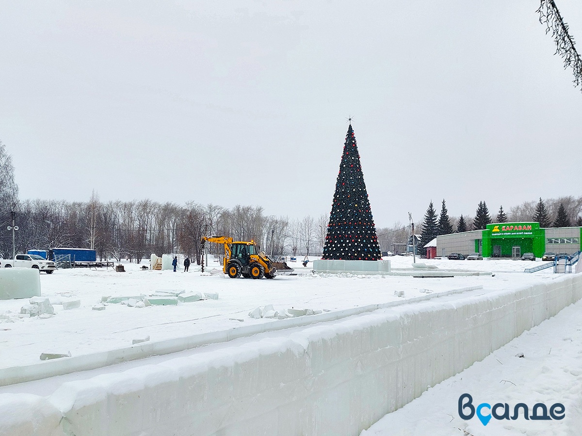 Ледовый городок в Верхней Салде. 10 дней до Нового года » вСалде | Верхняя  Салда и Нижняя Салда