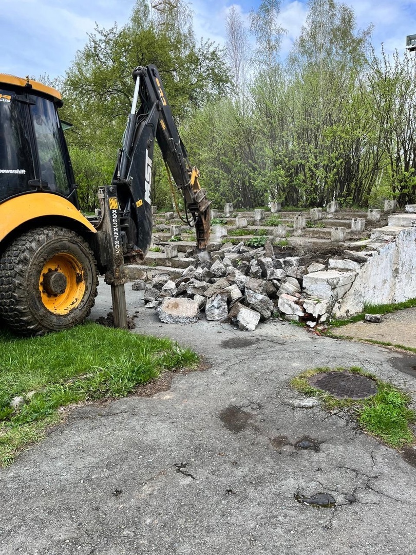 В Нижней Салде обновят футбольное поле и благоустроят территорию спорткомплекса «Вымпел» В Нижней Салде обновят футбольное поле и благоустроят территорию спорткомплекса «Вымпел»