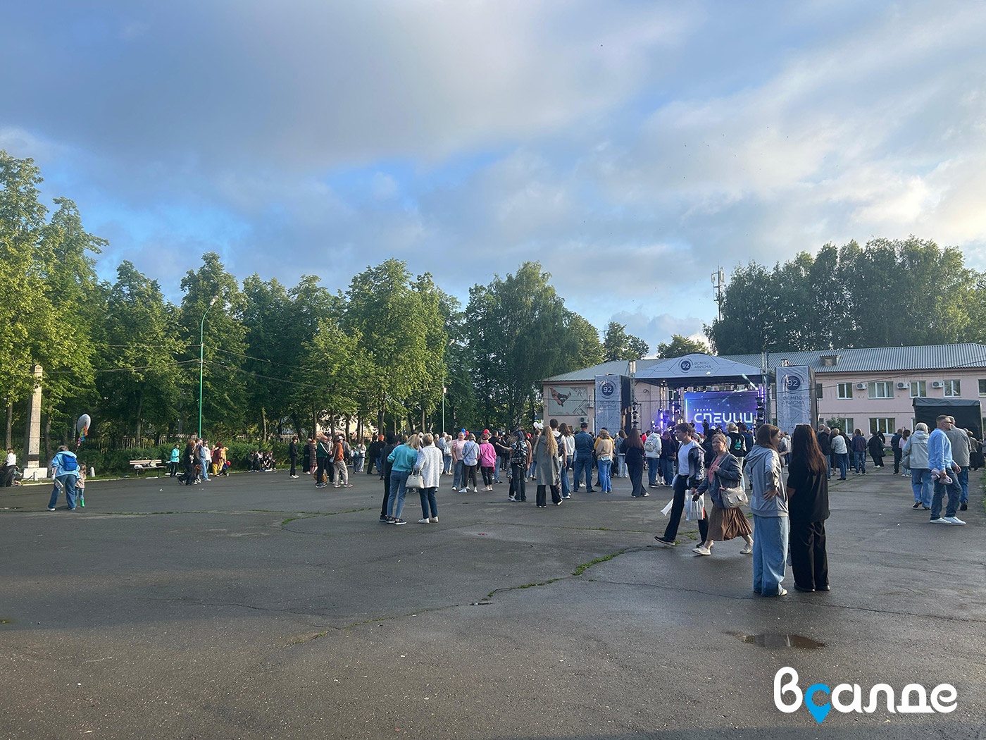 В Верхней Салде в День молодёжи отметили День завода. Минус два праздника В Верхней Салде в День молодёжи отметили День завода. Минус два праздника