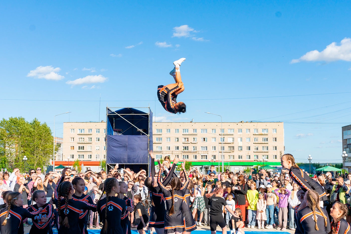 Нижняя Салда отметила 265‑летний юбилей города и День металлурга Нижняя Салда отметила 265‑летний юбилей города и День металлурга