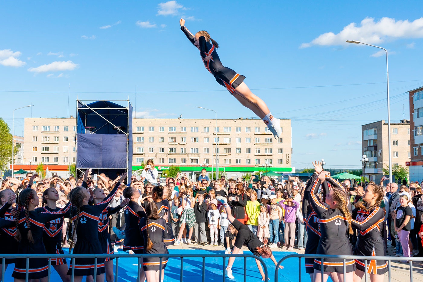 Нижняя Салда отметила 265‑летний юбилей города и День металлурга Нижняя Салда отметила 265‑летний юбилей города и День металлурга
