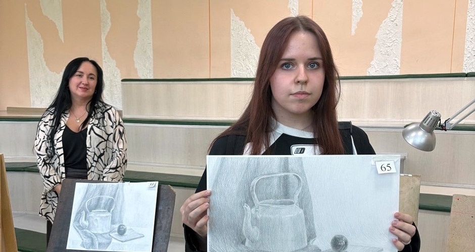 Салдинка Полина Зорихина победила в областном конкурсе «Мастерская натюрморта» Салдинка Полина Зорихина победила в областном конкурсе «Мастерская натюрморта»