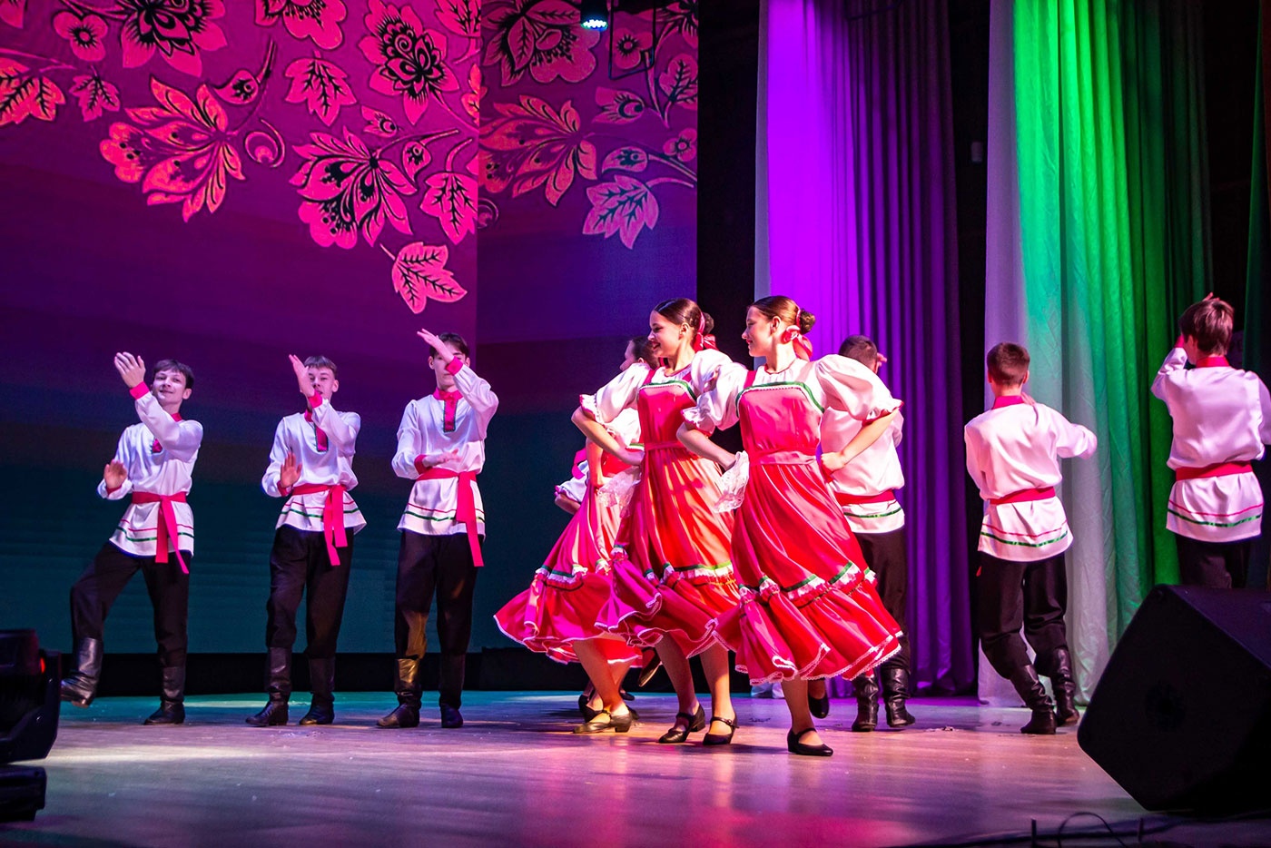 Салдинцы отметили День народного единства Салдинцы отметили День народного единства