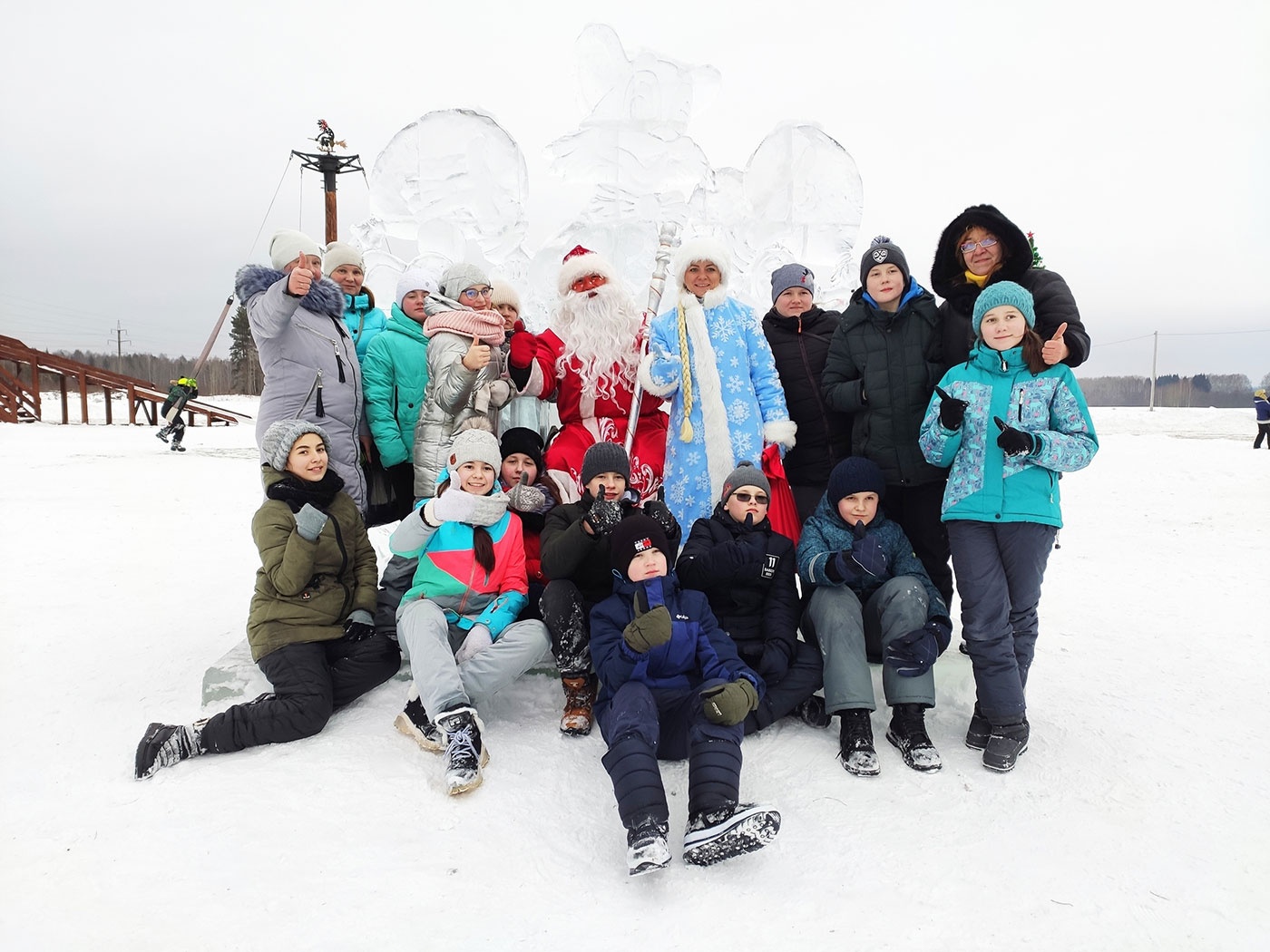 Зимний сезон на «Дальнем хуторе»! Популярные детские комплексы и квесты Зимний сезон на «Дальнем хуторе»! Популярные детские комплексы и квесты
