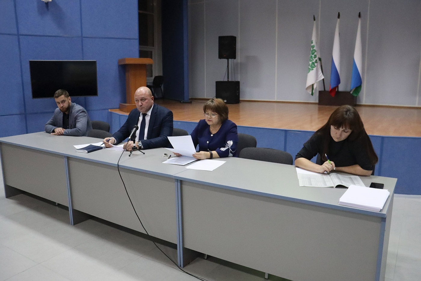 Расходов больше чем доходов Расходов больше чем доходов