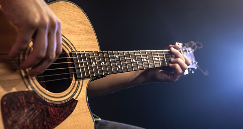 8 февраля. Концерт клуба по интересам «О чём поёт гитара» 8 февраля. Концерт клуба по интересам «О чём поёт гитара»