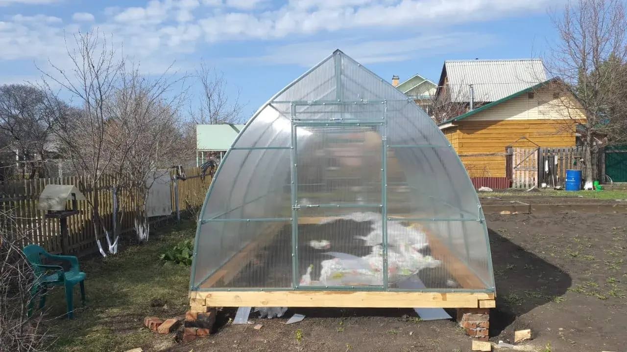 Теплицы и поликарбонат в Салде на «Базе МегаСтрой»: создаём идеальный огород Теплицы и поликарбонат в Салде на «Базе МегаСтрой»: создаём идеальный огород