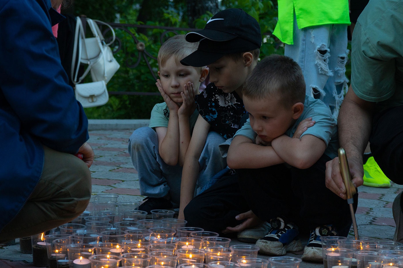 Родина-мать из тысячи свечей появилась в Салде Родина-мать из тысячи свечей появилась в Салде