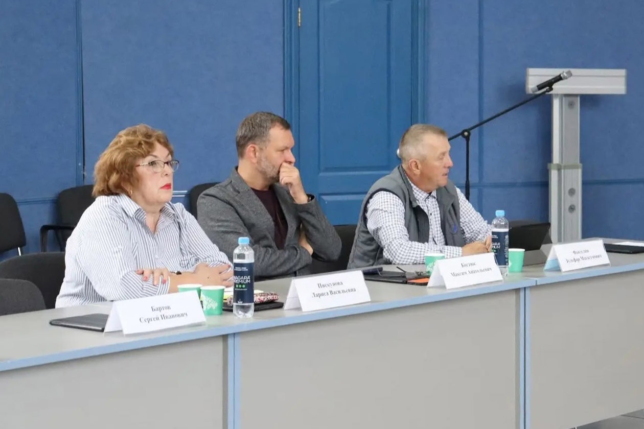 Глава Верхней Салды отчитался перед депутатами за 2025 год Глава Верхней Салды отчитался перед депутатами за 2025 год