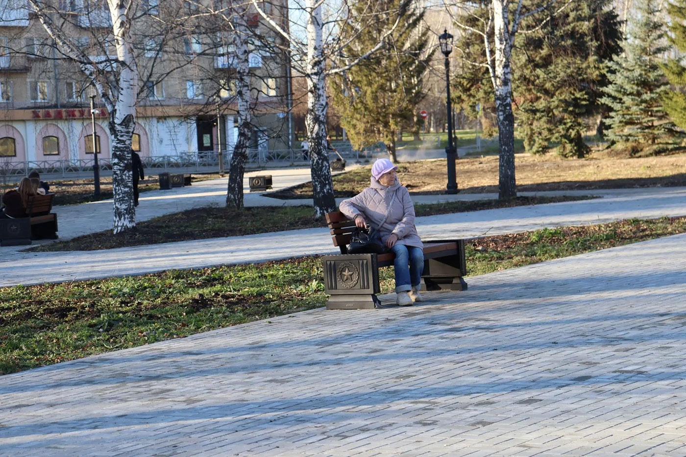 В Верхней Салде торжественно открыли обновлённую часть парка Труда и Победы В Верхней Салде торжественно открыли обновлённую часть парка Труда и Победы